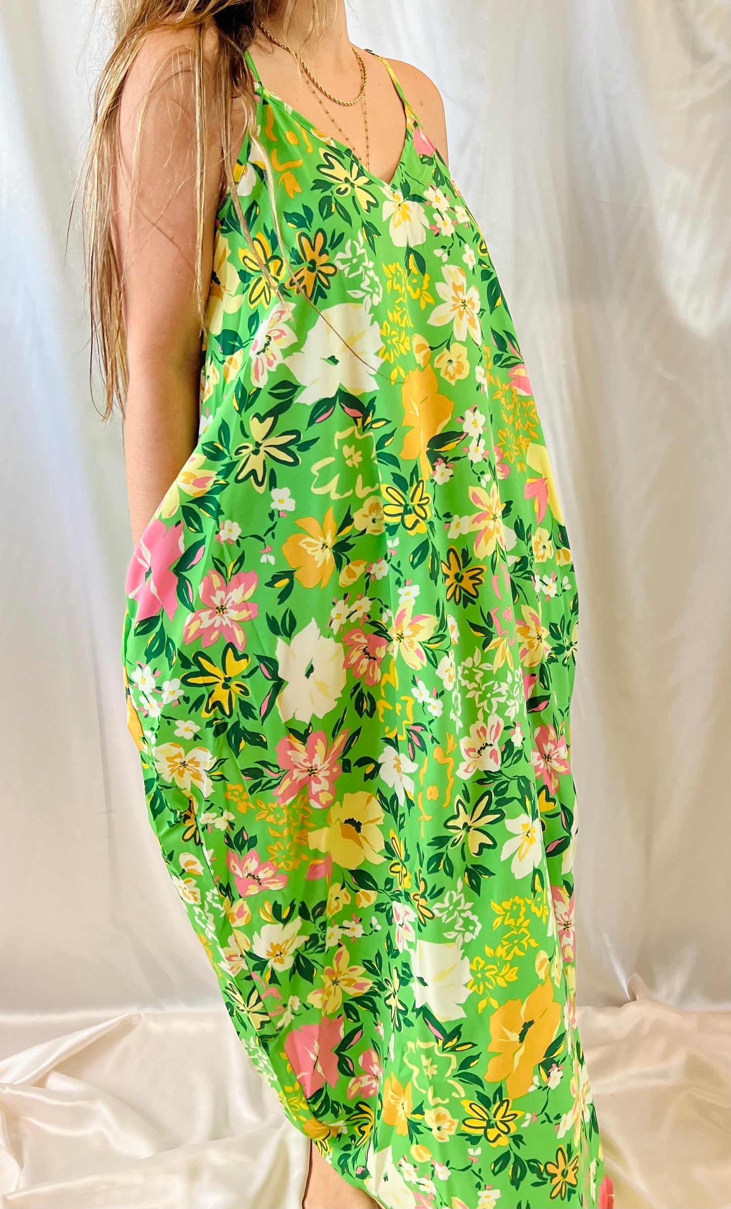 GREEN FLORAL MAXI DRESS