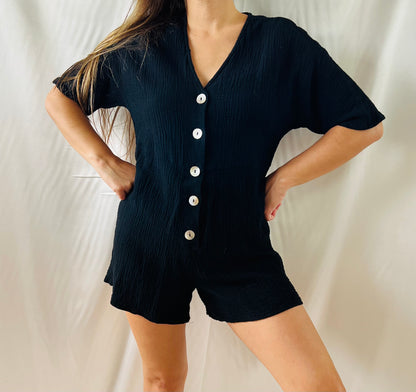 THRIFT - SIMPLE BLACK ROMPER