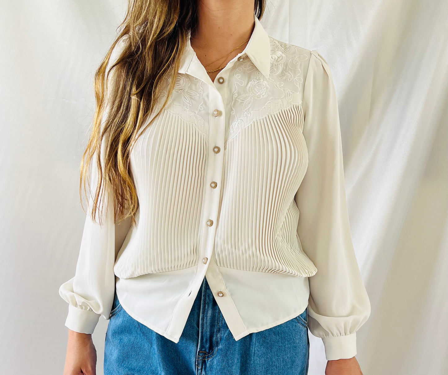 THRIFT - ANTIQUE WHITE TOP