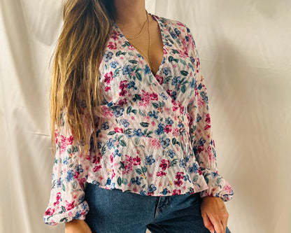 THRIFT - MULTICOLORED FLORAL TOP