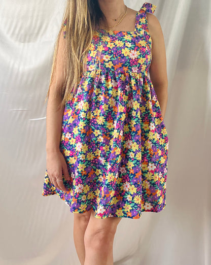 LIVELY FLORAL DRESS