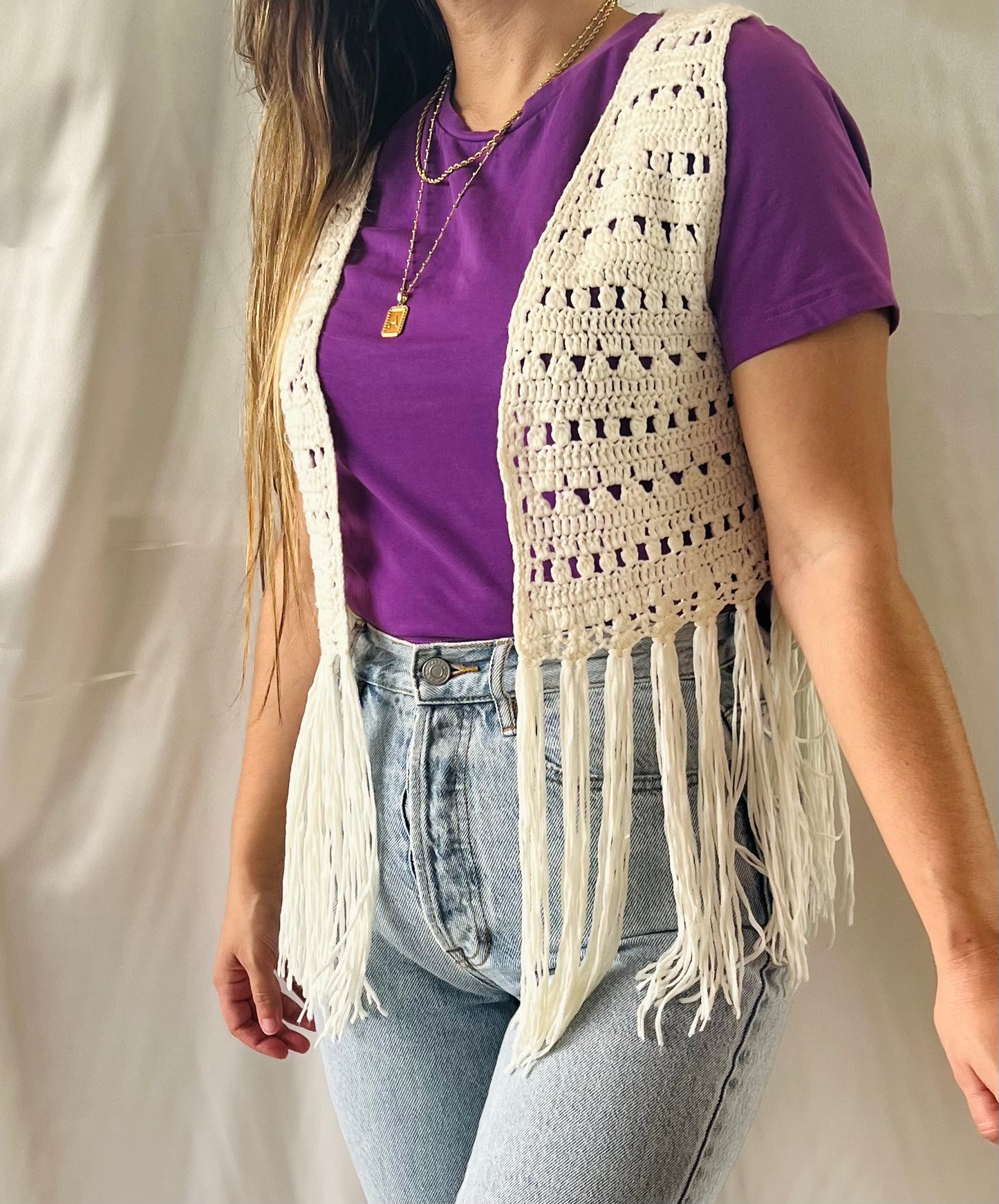 THRIFT - CROCHET CREAM VEST