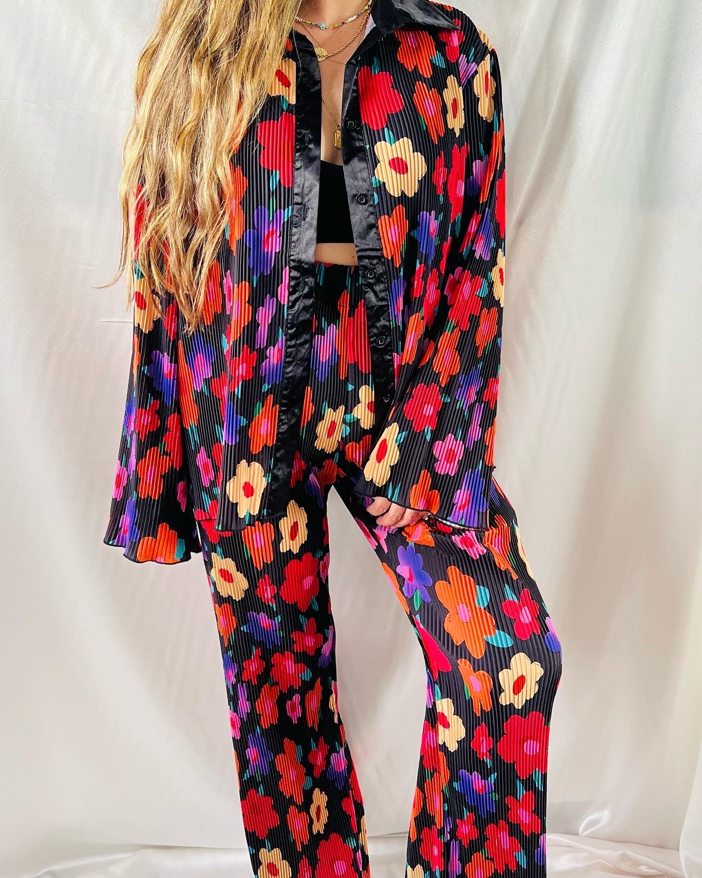 THRIFT - GROOVY FLORAL SET