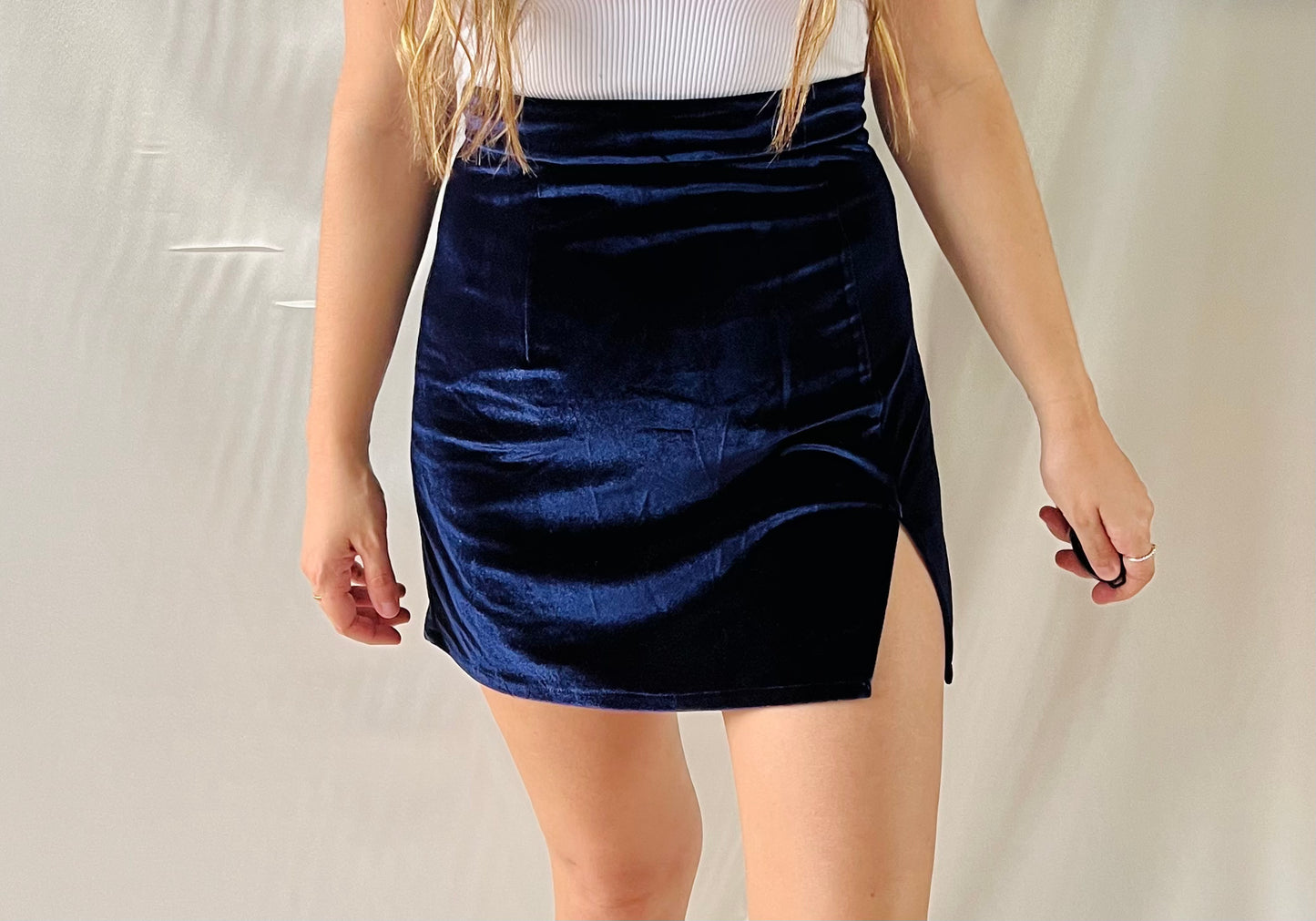 THRIFT - NIGHTFALL VELVET SKIRT